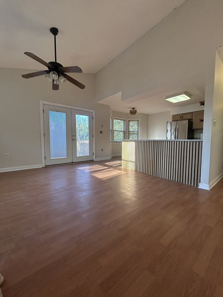 2680 Heavens Ct - Photo 2 of 11