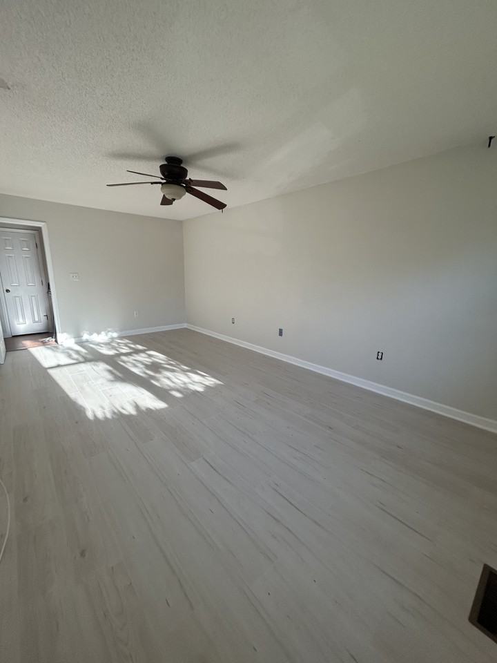 2680 Heavens Ct - Photo 6 of 11