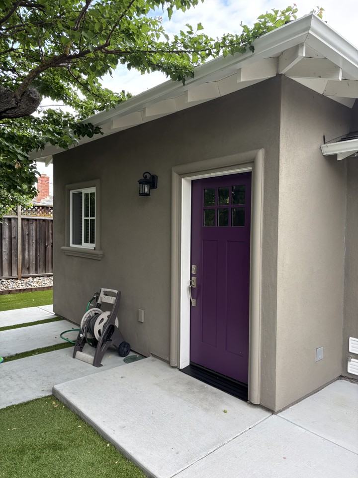 1708 Cherrytree Ln #NA - Photo 3 of 10