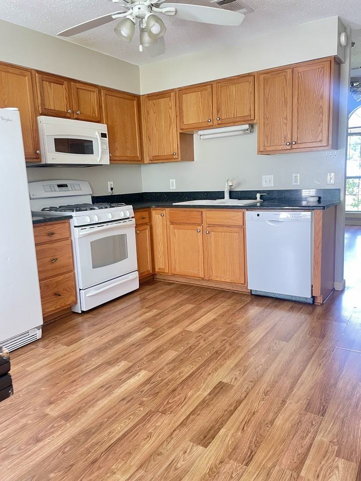 222 Salem Rd #0 - Photo 2 of 13