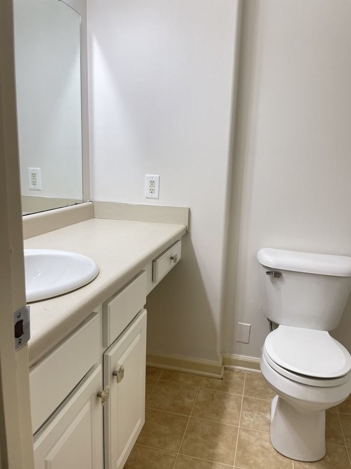 222 Salem Rd #0 - Photo 7 of 8
