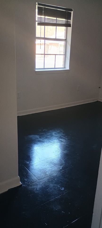 141 Clinton Ct #NA - Photo 6 of 11