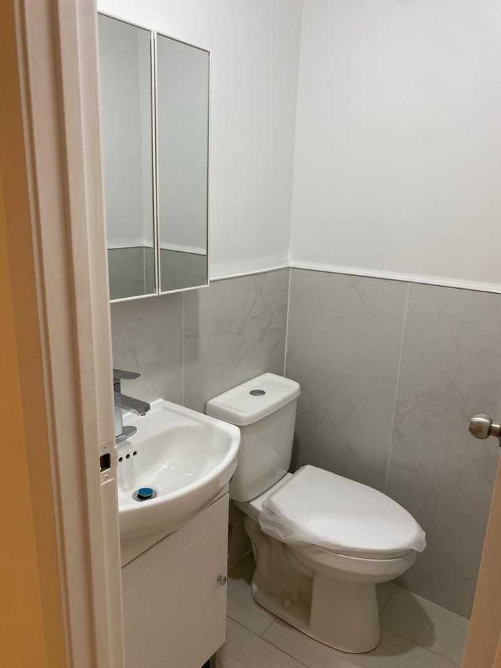 Beverley St & D'Arcy St - Photo 6 of 8