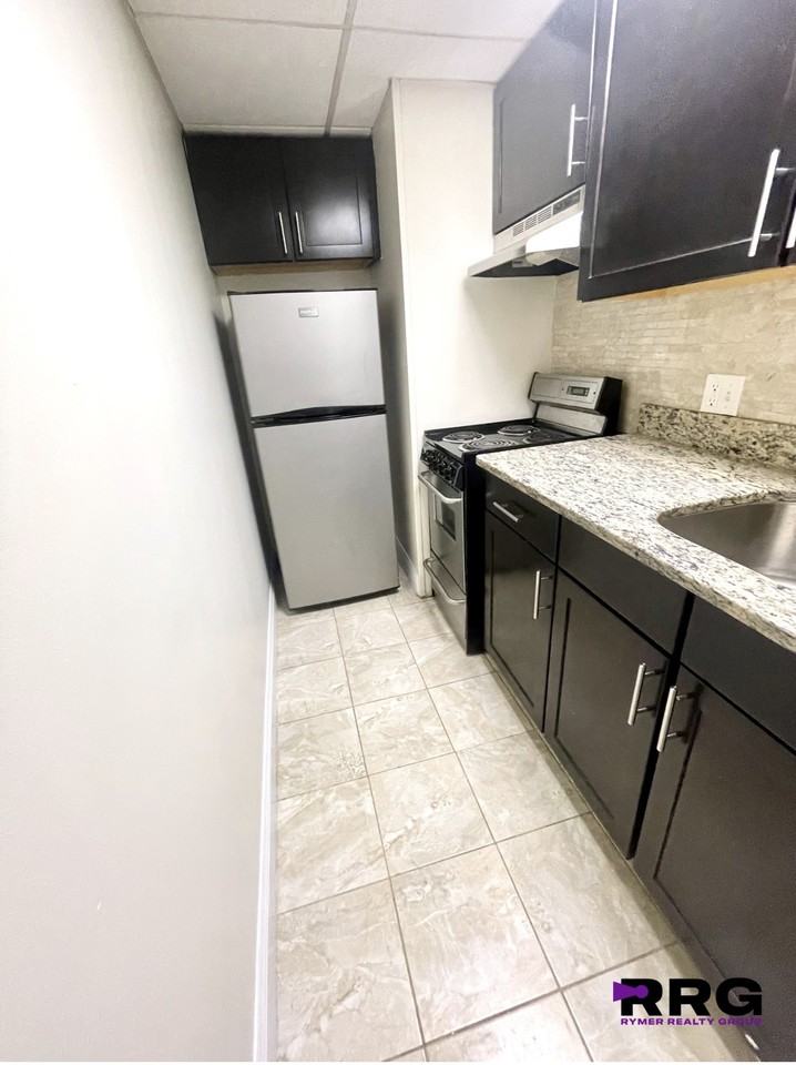 62 Boylston Street #L15 - Photo 3 of 6