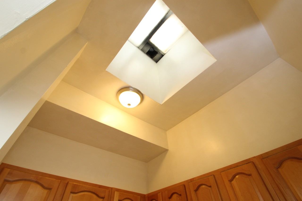 809 Park Ave - Photo 5 of 24
