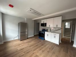 featured image of 430 Dickinson St