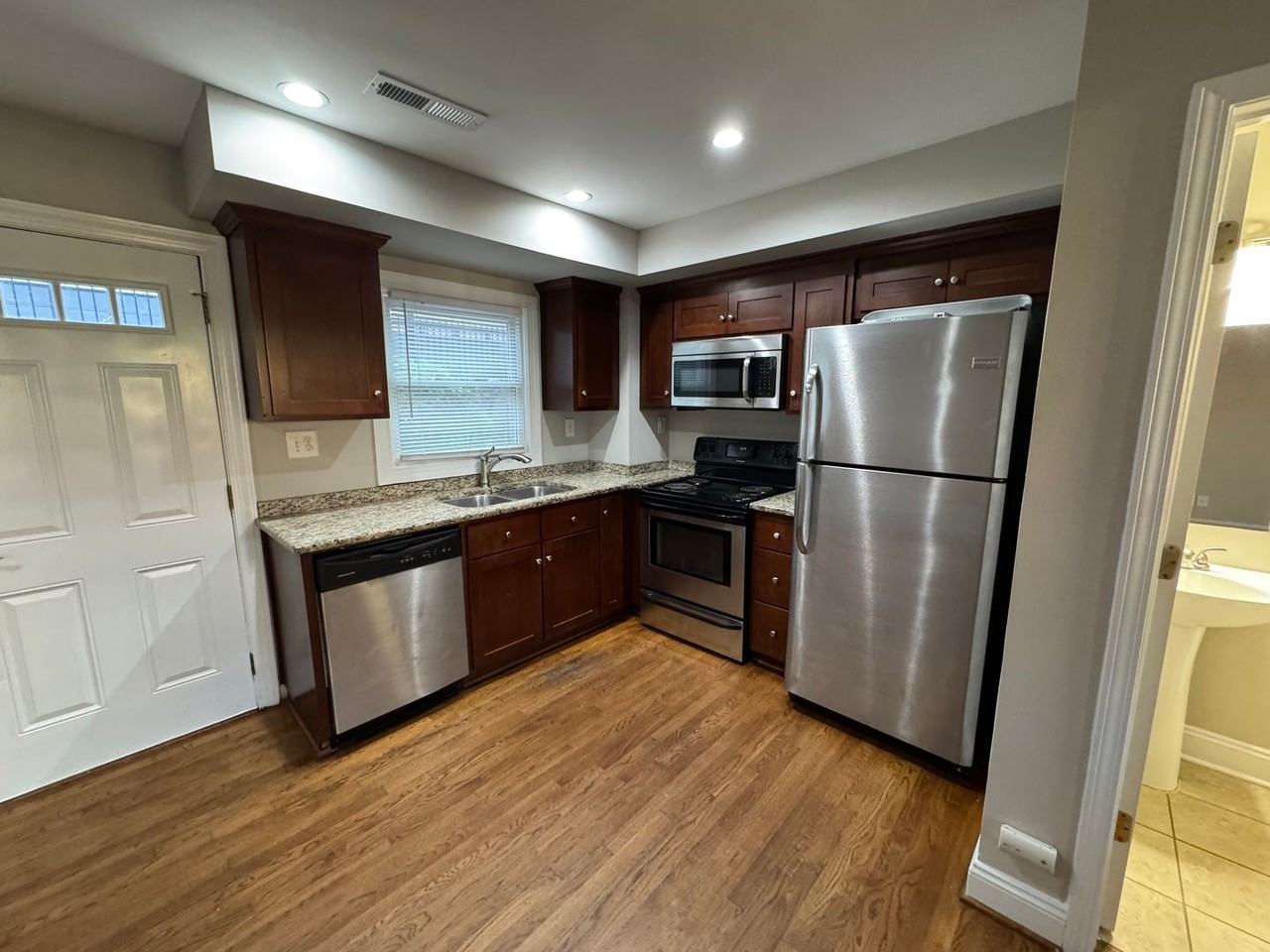 422 State St #4 - Photo 2 of 13