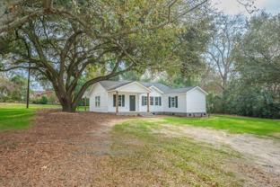 1106 Morningside Dr - Photo 1 of 1