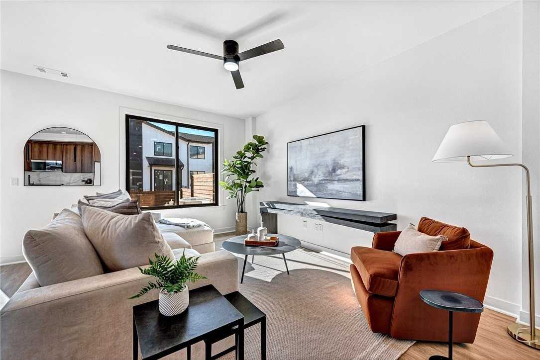 1102 Emilia Ave - Photo 3 of 38