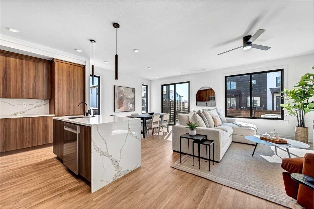 1102 Emilia Ave - Photo 4 of 38