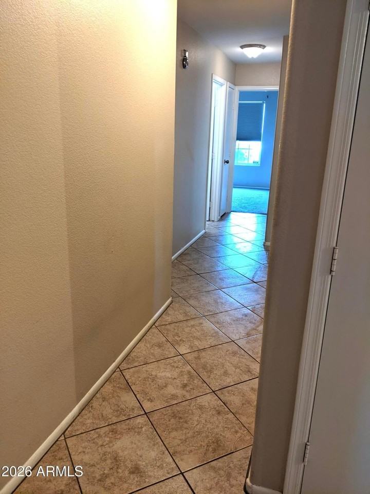 3030 W Rose Garden Ln - Photo 7 of 15