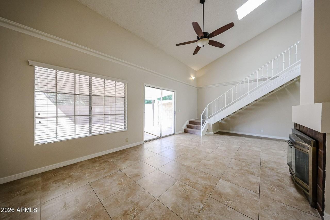 5013 W Evans Dr - Photo 6 of 33