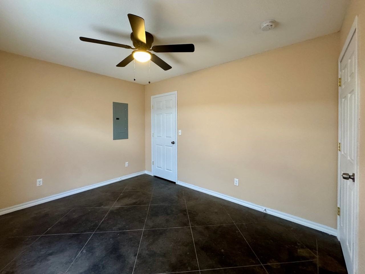 15 Sophie Jo Ln - Photo 5 of 12