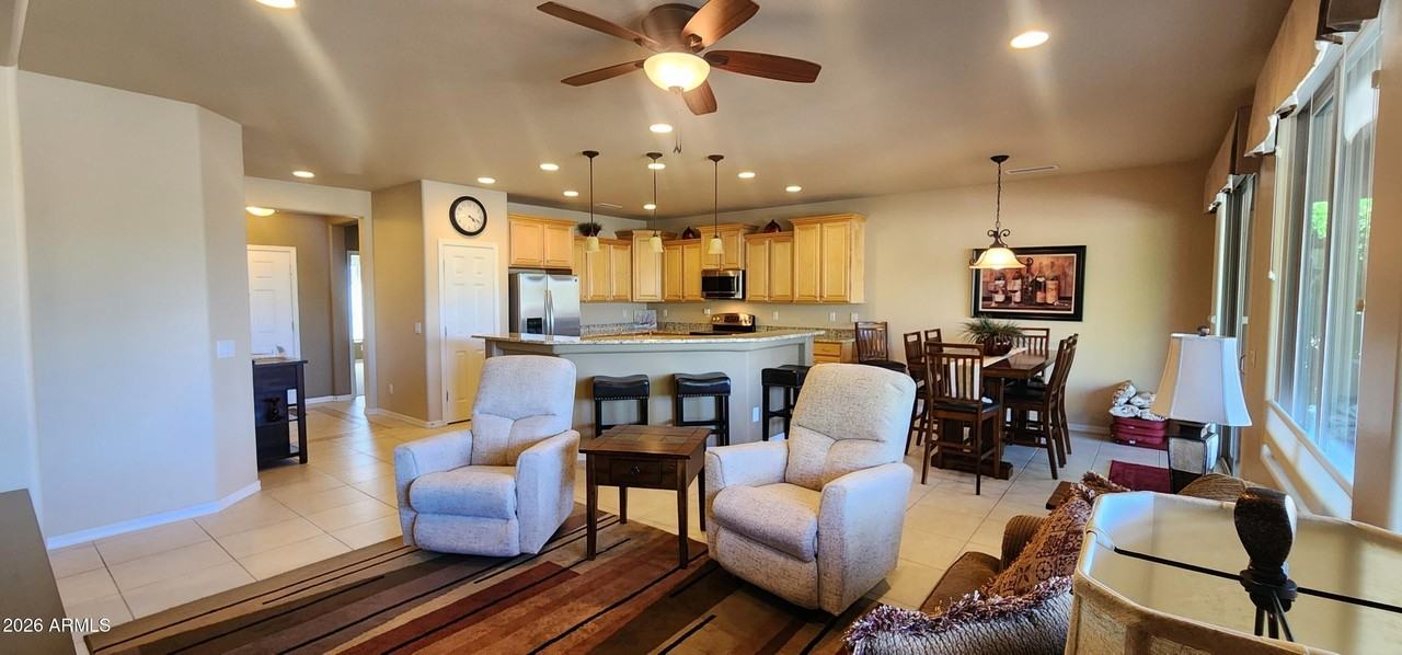 20669 N 266th Ave - Photo 3 of 19