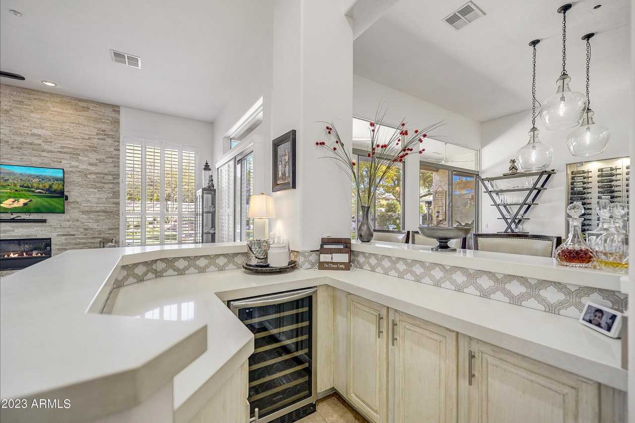 24543 N 76th Pl - Photo 6 of 25