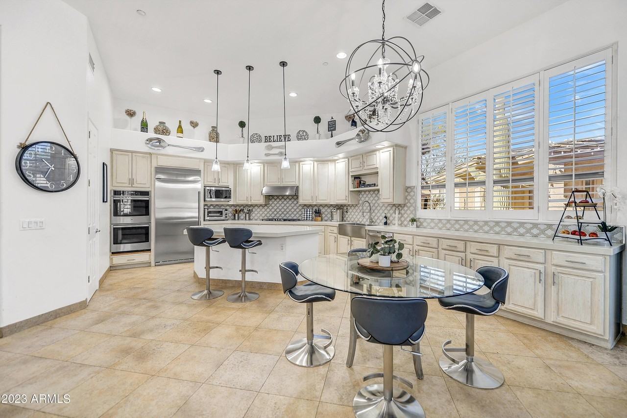 24543 N 76th Pl - Photo 7 of 25