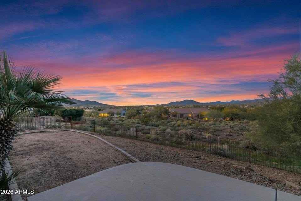 18 E Paint Your Wagon Trl