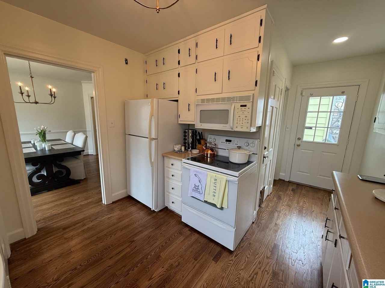 1848 Lancaster Rd - Photo 7 of 23