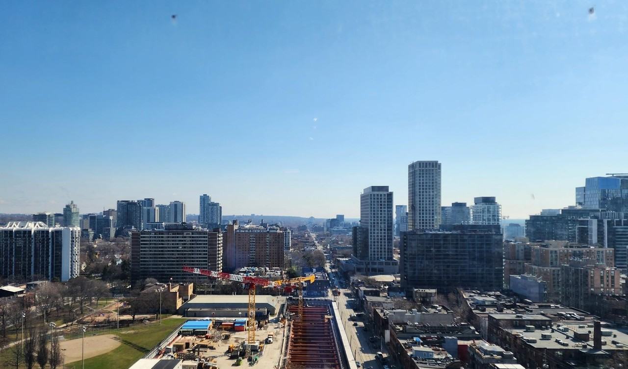 100 Queen Street East - Photo 3 of 21