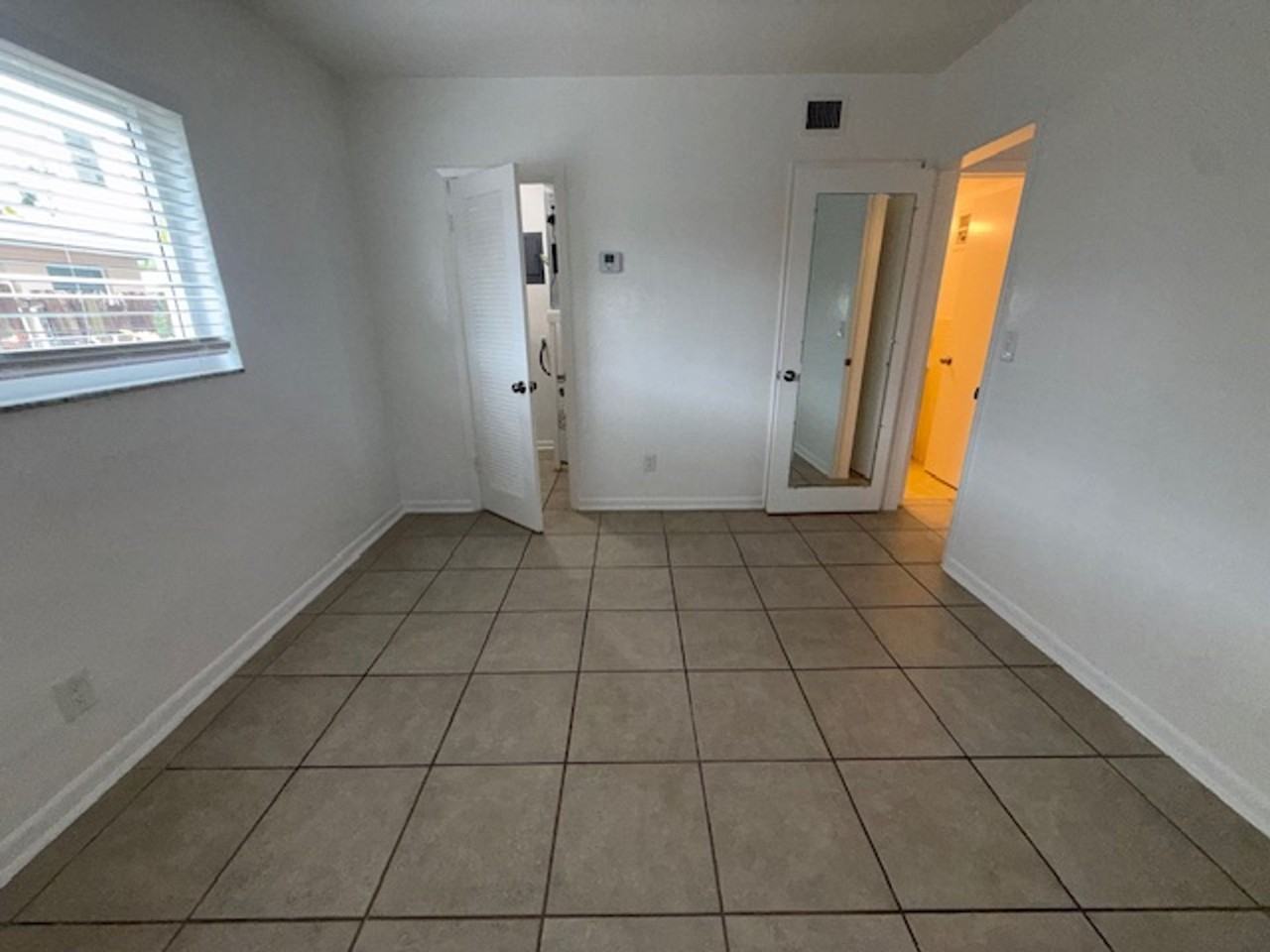 360 SE 12 Avenue Deerfield Beach FL - Photo 5 of 6