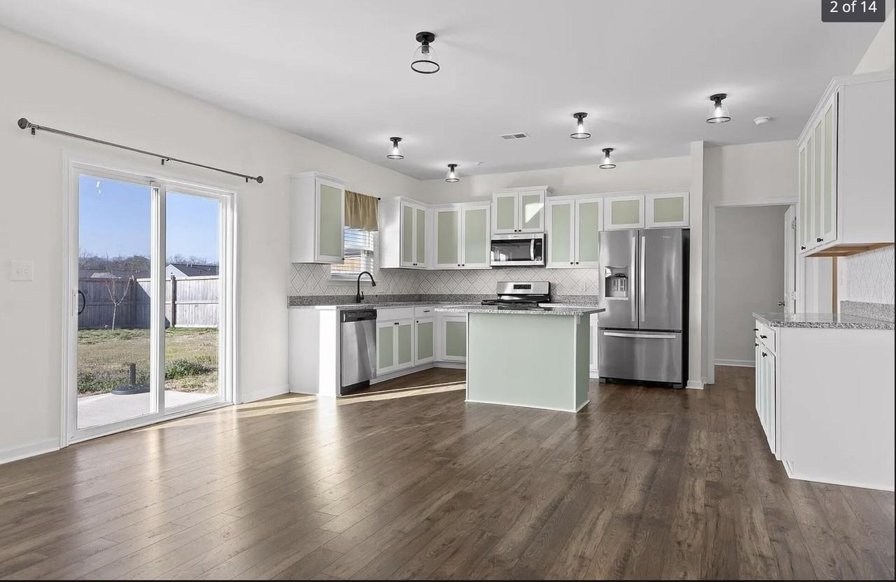 8558 Briar Rose Pl - Photo 3 of 14