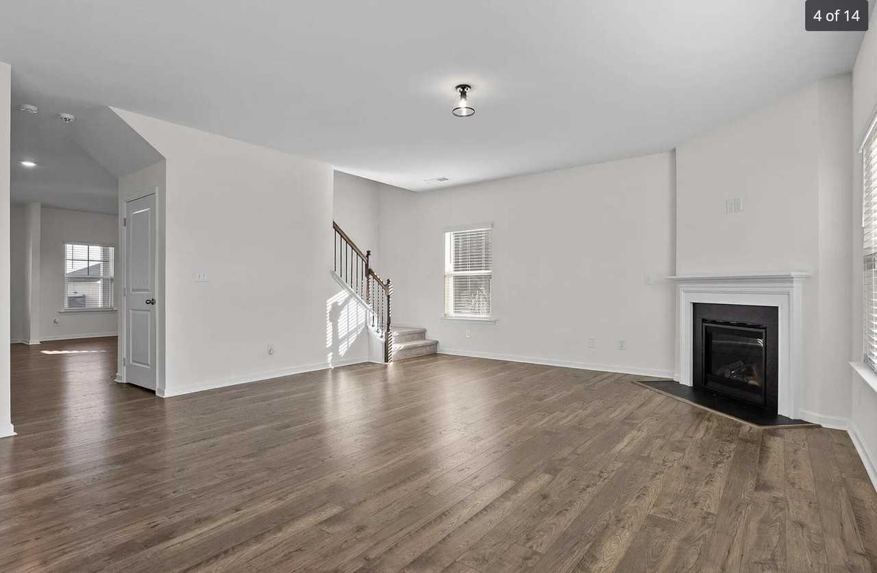 8558 Briar Rose Pl - Photo 4 of 14