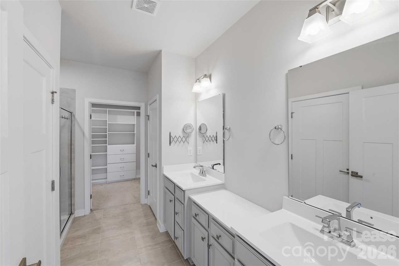 6258 Ashton Park Dr - Photo 4 of 37