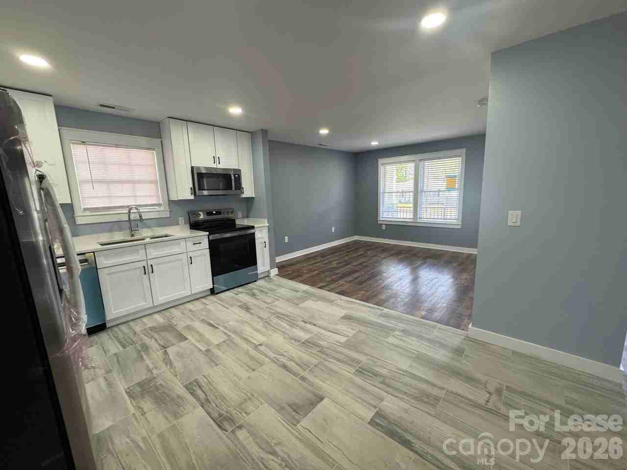 1008 Rockland Cir Sw - Photo 7 of 22