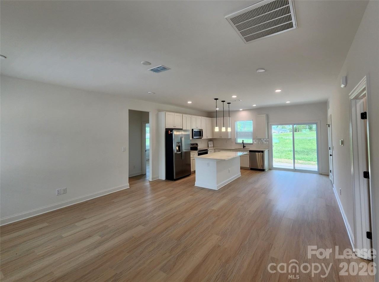 1021 Jerome St - Photo 2 of 19