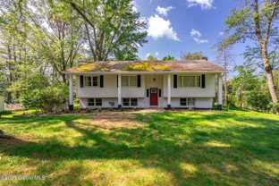 1 Laurie Ln - Photo 1 of 1