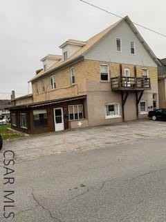 2306 Graham Ave - Photo 2 of 17