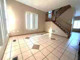 featured image of 1537 / 406 Alyssa Street - 1 #1