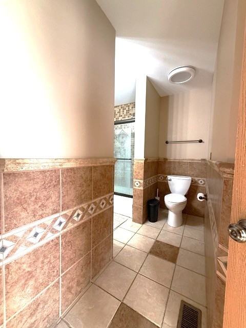 1537 / 406 Alyssa Street - 1 #1 - Photo 6 of 12