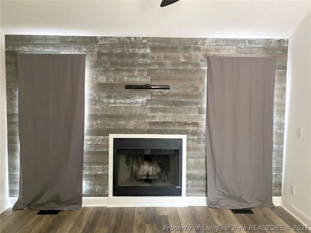 5715 Walkabout Rd - Photo 3 of 16