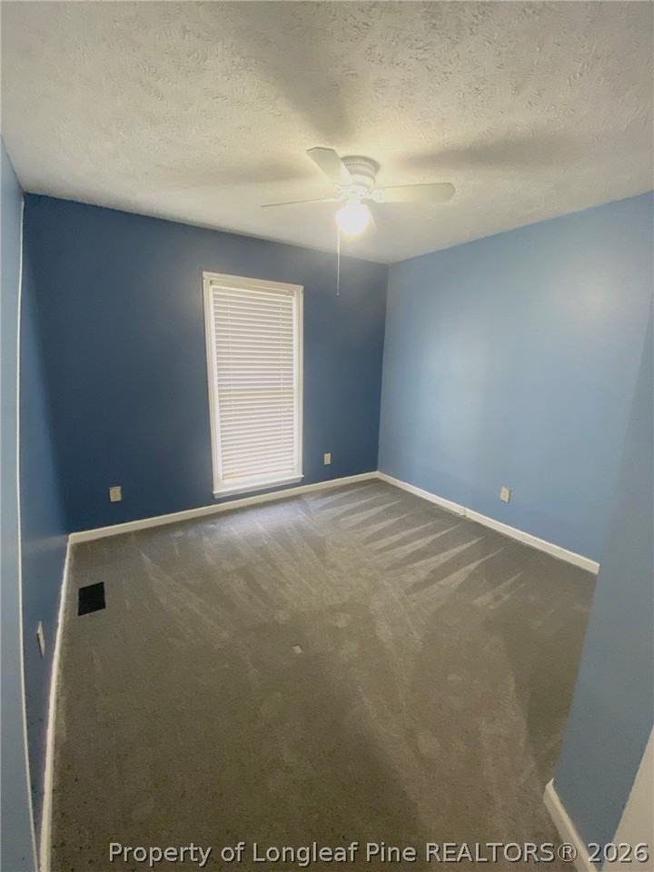 5715 Walkabout Rd - Photo 7 of 16