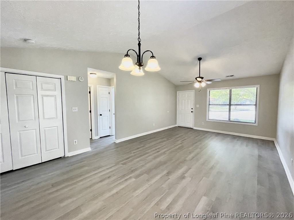 187 Aloha Dr - Photo 4 of 17