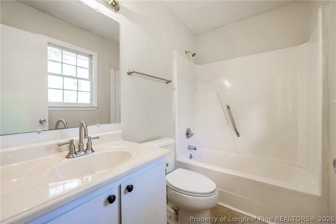 1113 Oakstone Dr - Photo 4 of 22