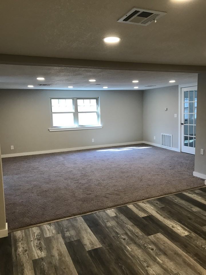 518 16th St #1 - Photo 2 of 20