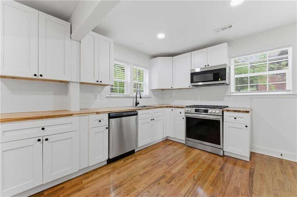 2762 Oldknow Dr Nw - Photo 7 of 17