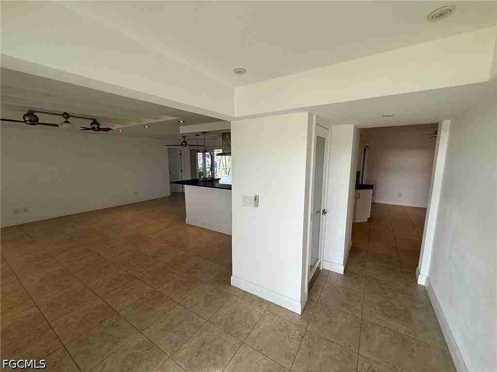 5354 Coral Ave - Photo 4 of 31