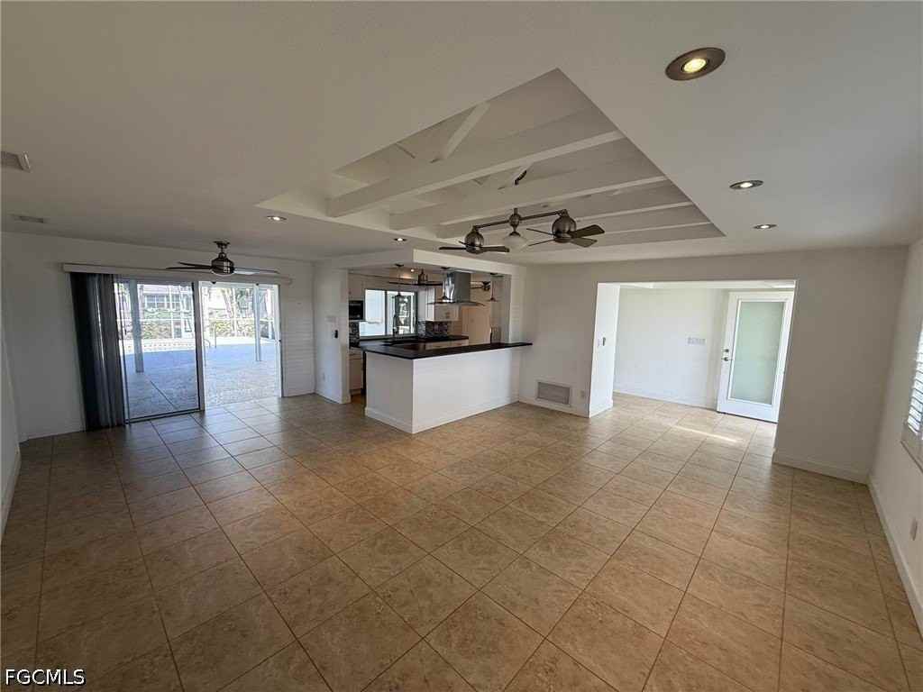 5354 Coral Ave - Photo 5 of 31