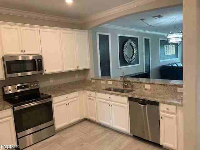 10360 Prato Dr - Photo 7 of 43