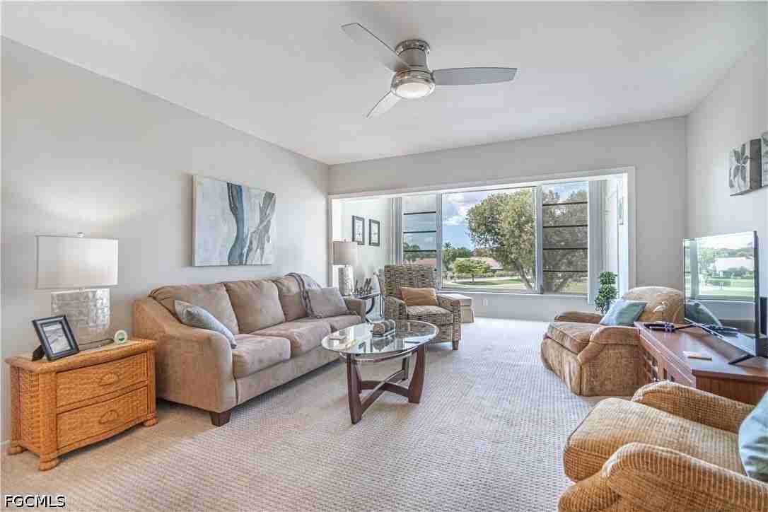 6220 Augusta Dr Apt 307 - Photo 5 of 23