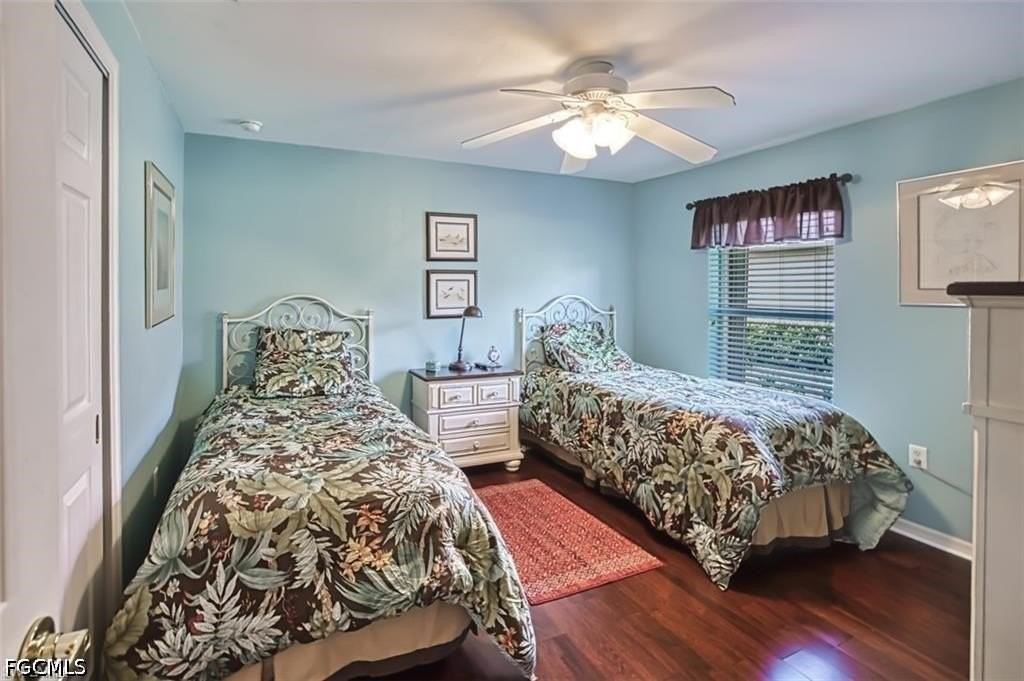 10092 Oakhurst Way - Photo 7 of 21