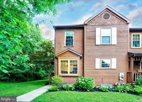 111 Honeylocust Ct - Photo 1 of 1