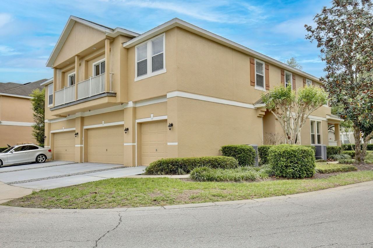 10710 Dawson Lily Way