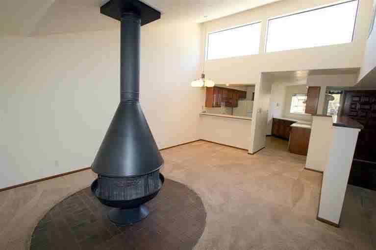 830 Live Oak Rd Ne Apt E - Photo 7 of 25