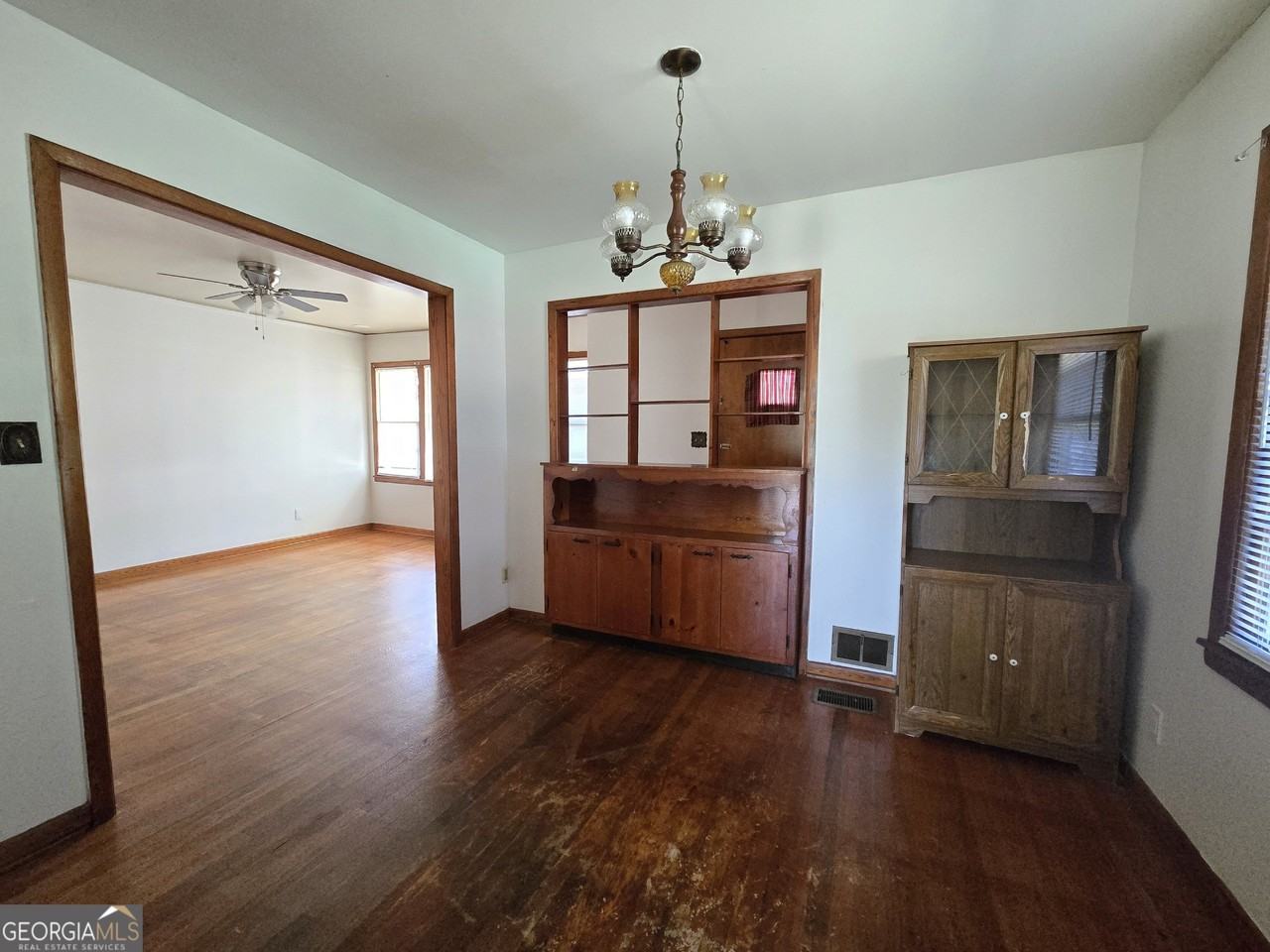 677 Shellnut Dr - Photo 3 of 18