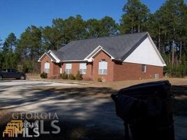 featured image of 905 Cannon Donaldson Rd #2