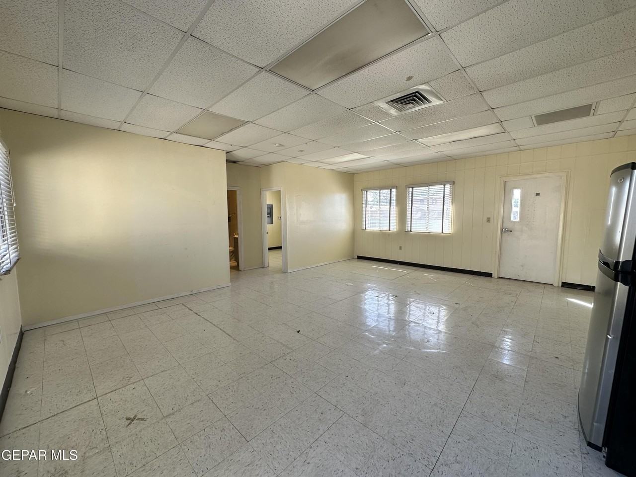 6800 1st St Unit D - Photo 4 of 9